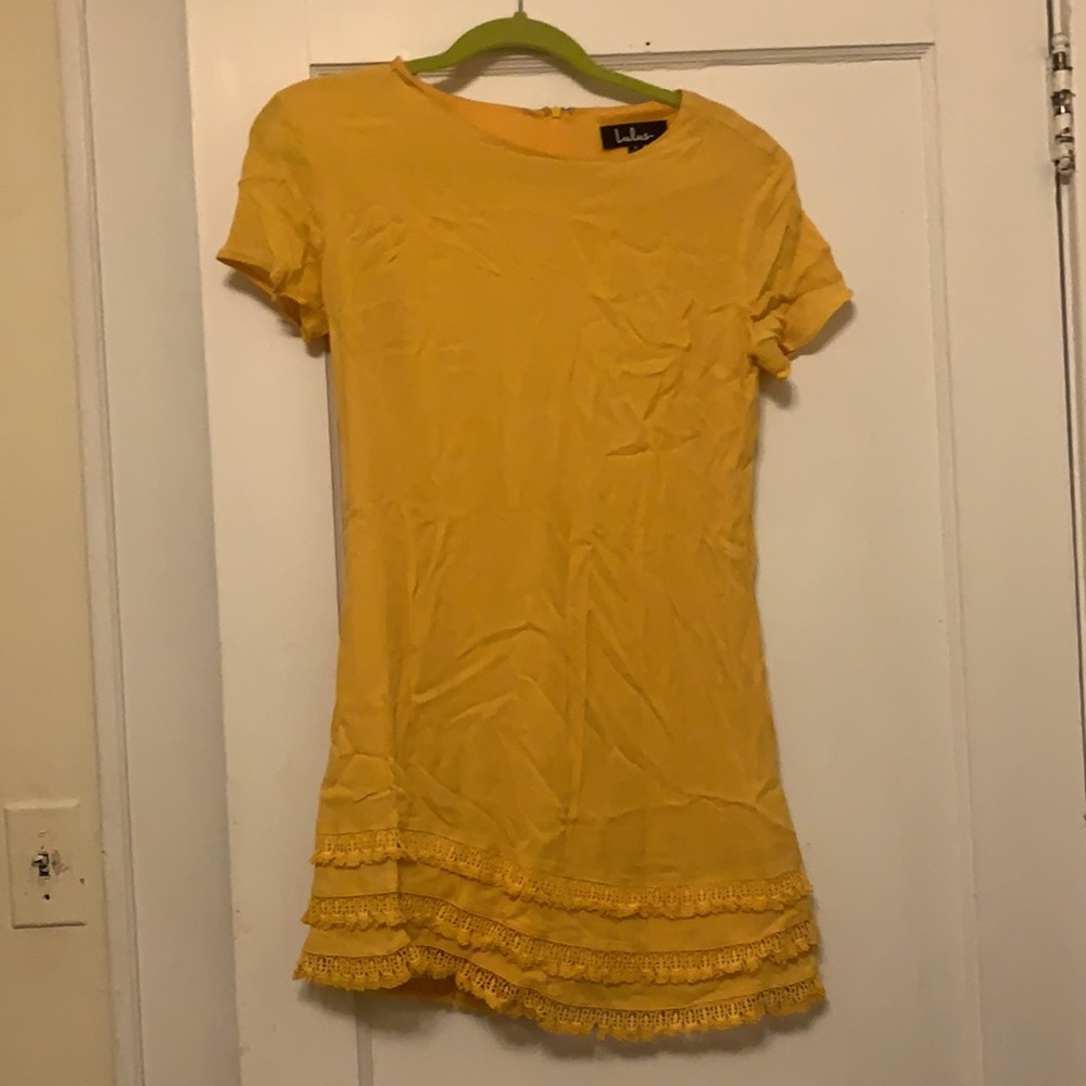Bright yellow Shift dress
